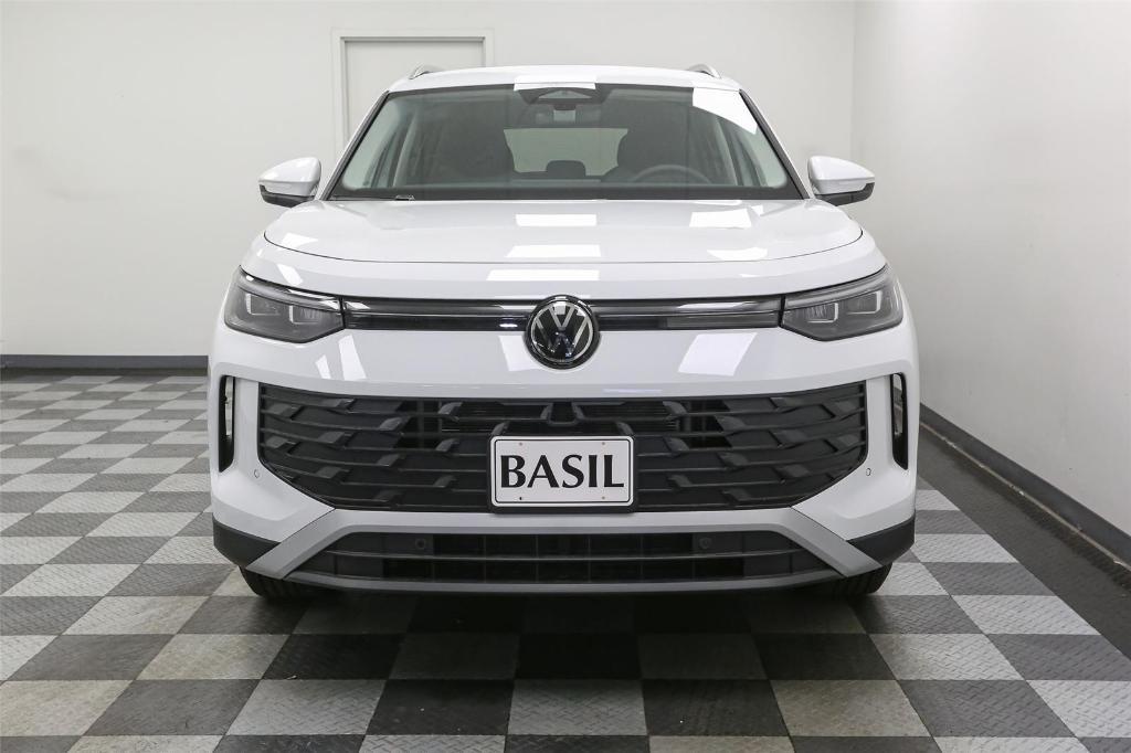 new 2025 Volkswagen Tiguan car, priced at $31,186