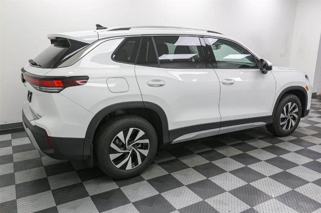 new 2025 Volkswagen Tiguan car, priced at $31,186