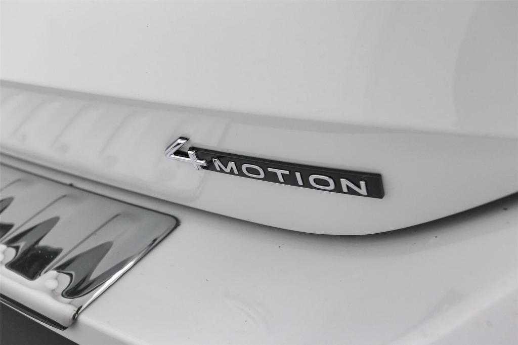 new 2025 Volkswagen Tiguan car, priced at $31,186