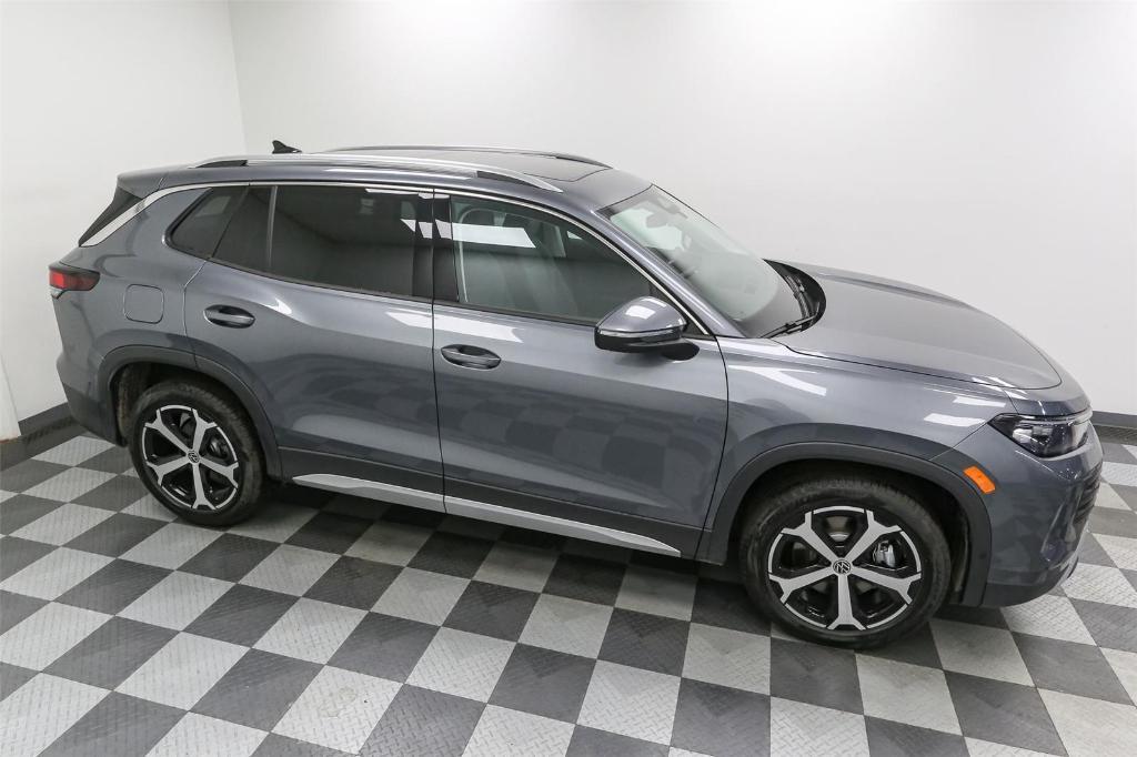 new 2025 Volkswagen Tiguan car, priced at $34,775