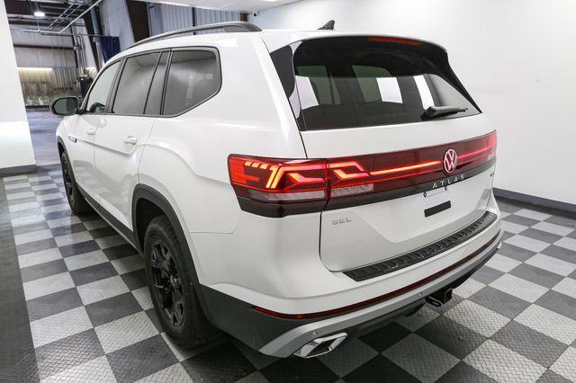 new 2024 Volkswagen Atlas car, priced at $48,247