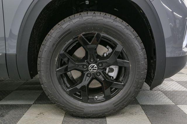new 2025 Volkswagen Atlas car, priced at $44,864