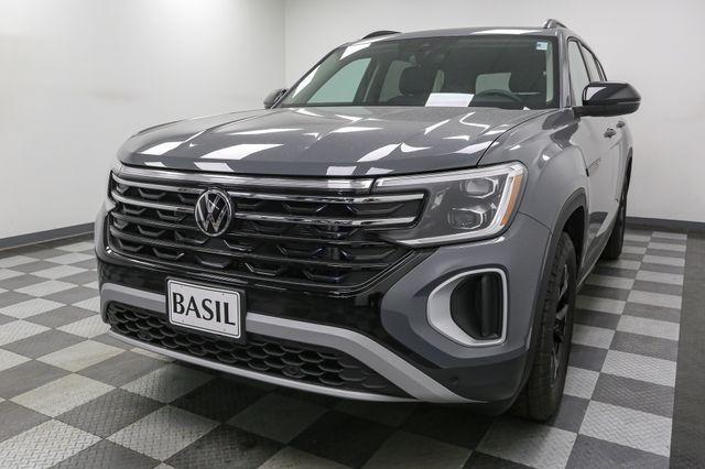 new 2025 Volkswagen Atlas car, priced at $44,864