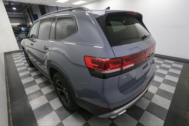 new 2025 Volkswagen Atlas car, priced at $44,864