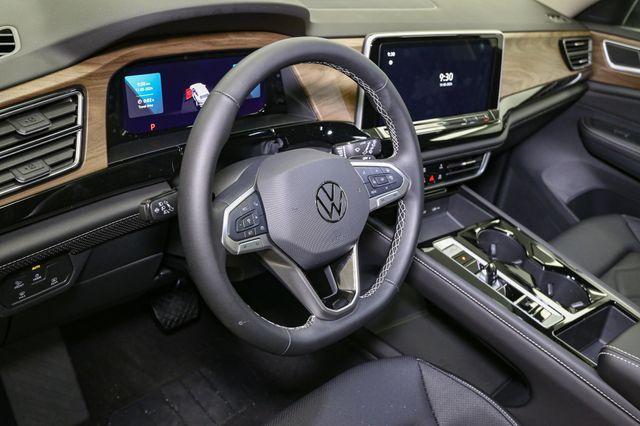 new 2024 Volkswagen Atlas car, priced at $41,164