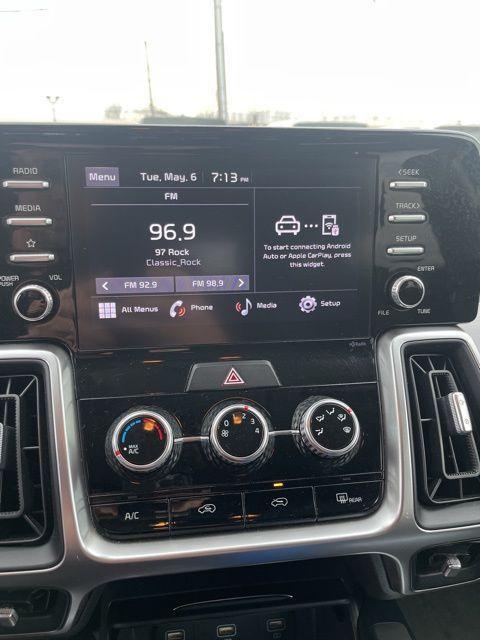 used 2022 Kia Sorento car, priced at $23,591