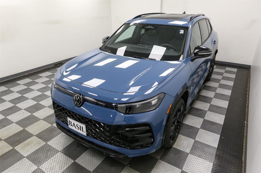 new 2025 Volkswagen Tiguan car, priced at $37,820