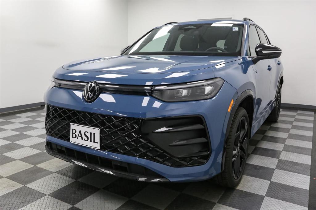new 2025 Volkswagen Tiguan car, priced at $37,820