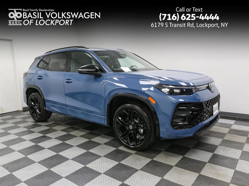 new 2025 Volkswagen Tiguan car, priced at $37,820