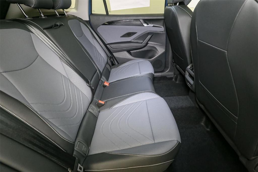 new 2026 Volkswagen Tiguan car, priced at $36,948