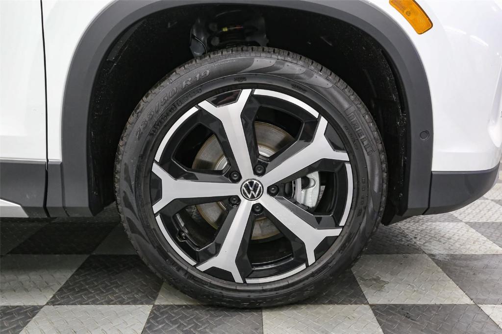 new 2026 Volkswagen Tiguan car, priced at $36,948