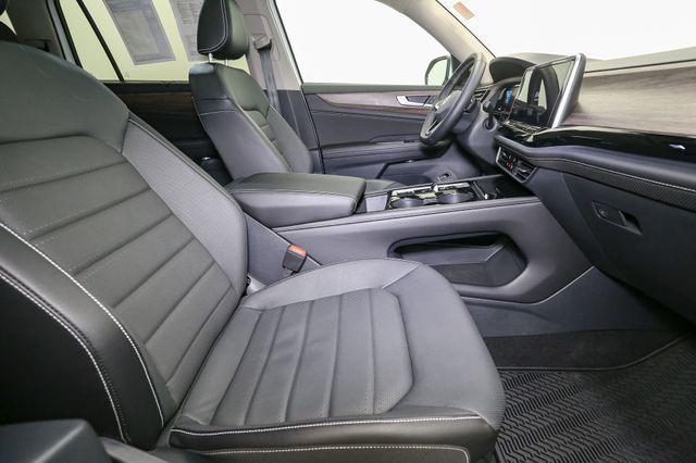 used 2024 Volkswagen Atlas car, priced at $39,997