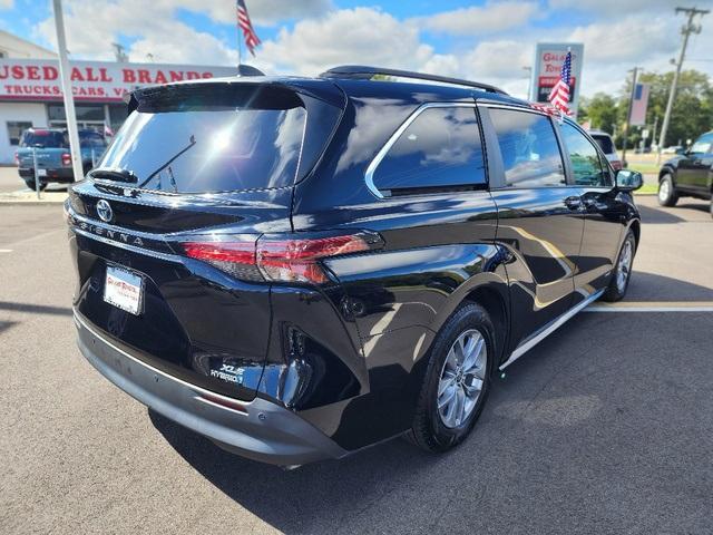 used 2021 Toyota Sienna car, priced at $38,995