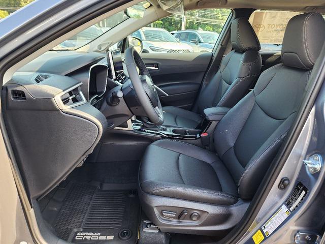 new 2025 Toyota Corolla Cross car, priced at $34,353