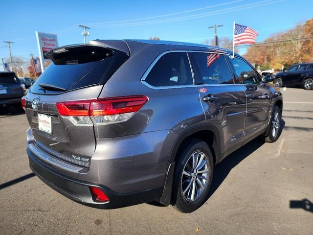 used 2019 Toyota Highlander car, priced at $29,499