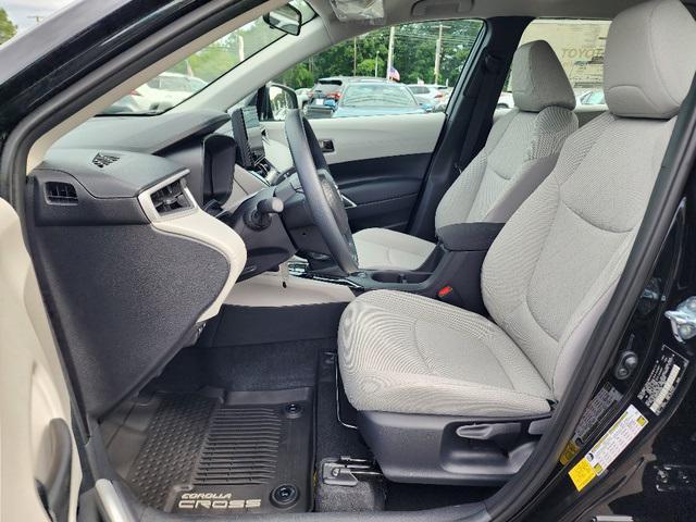 new 2025 Toyota Corolla Cross car, priced at $27,433