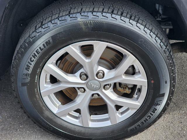 used 2021 Jeep Grand Cherokee L car, priced at $28,995