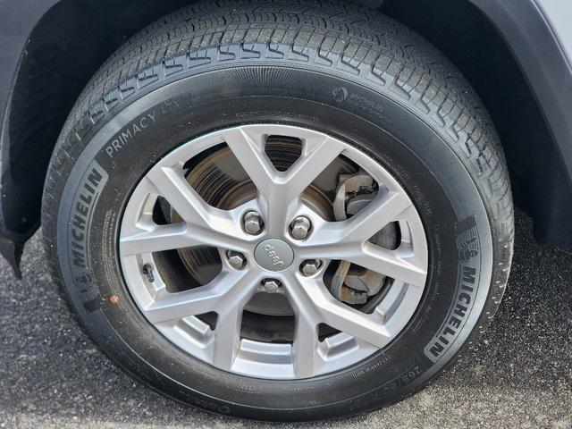 used 2021 Jeep Grand Cherokee L car, priced at $28,995