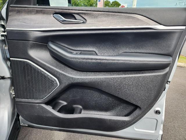 used 2021 Jeep Grand Cherokee L car, priced at $28,995