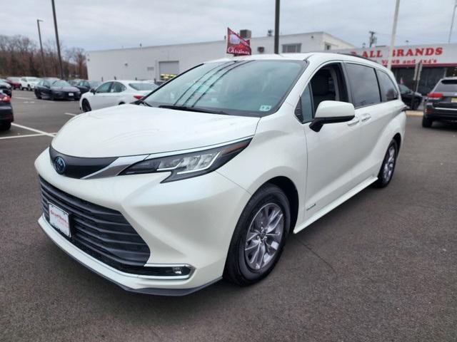 used 2021 Toyota Sienna car, priced at $40,777