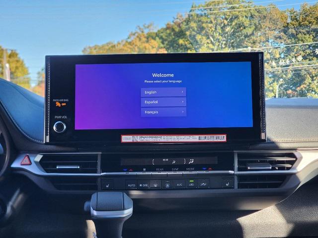 new 2025 Toyota Sienna car, priced at $52,220