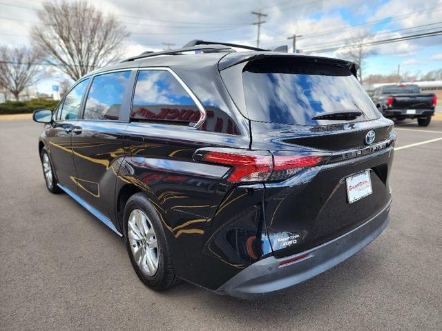 used 2022 Toyota Sienna car, priced at $38,777