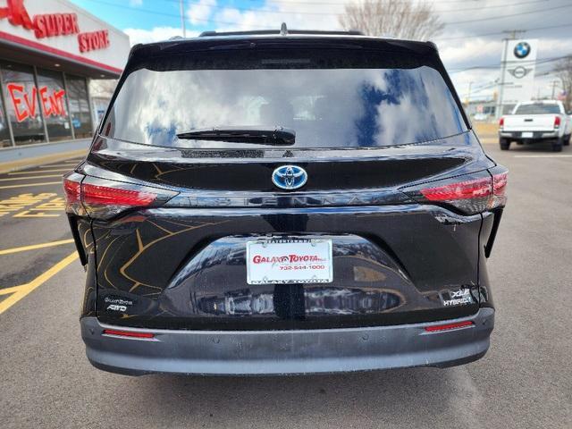 used 2022 Toyota Sienna car, priced at $38,777