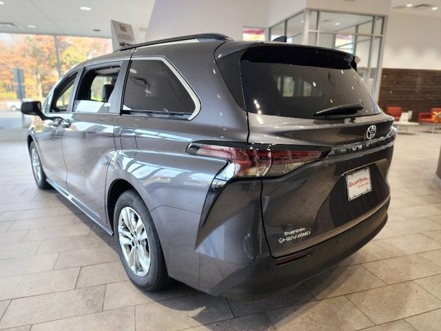 new 2025 Toyota Sienna car, priced at $49,270