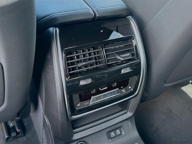 new 2026 BMW X7 car