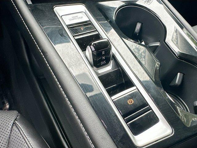 used 2024 Volkswagen Atlas car, priced at $33,000