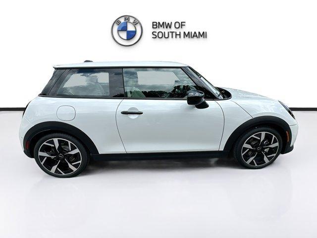 new 2025 MINI Hardtop car, priced at $36,989