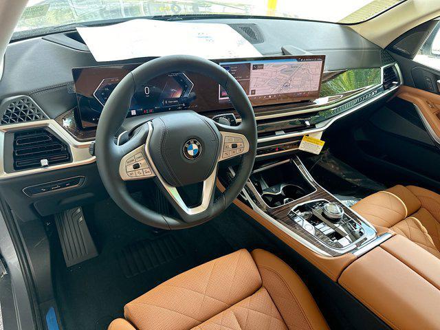 new 2025 BMW X7 car, priced at $82,090