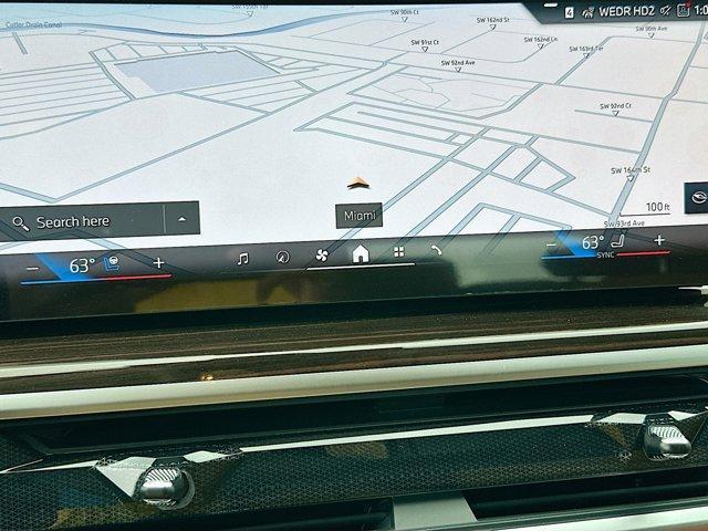 new 2025 BMW X7 car, priced at $87,249