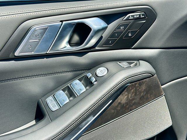 new 2026 BMW X7 car