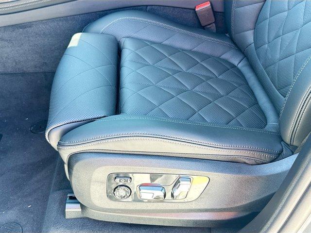 new 2026 BMW X7 car