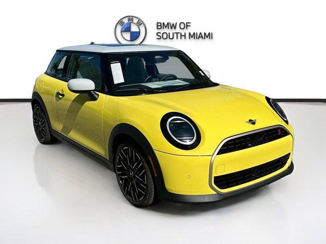 new 2025 MINI Hardtop car, priced at $37,460