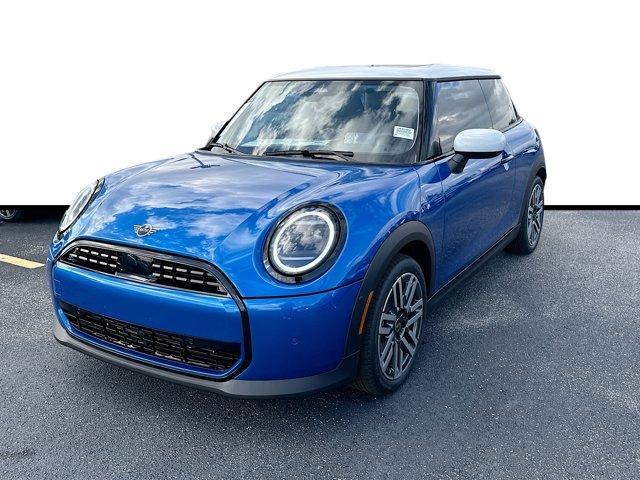 new 2025 MINI Hardtop car, priced at $32,271