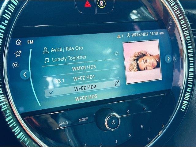 used 2023 MINI SE Hardtop car, priced at $19,750