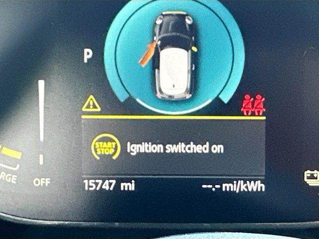 used 2023 MINI SE Hardtop car, priced at $19,750