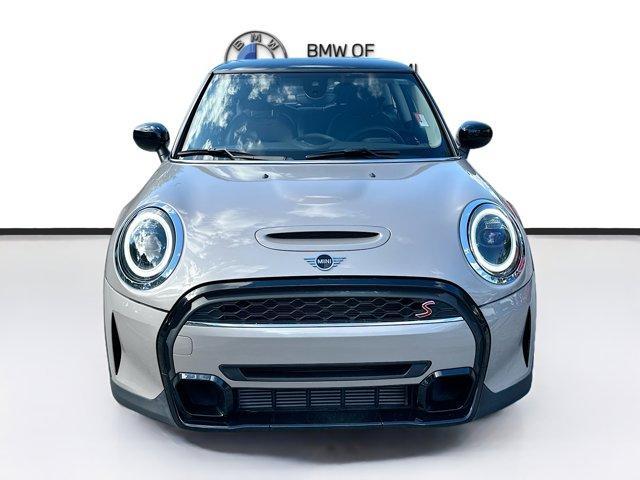 used 2022 MINI Hardtop car, priced at $22,500