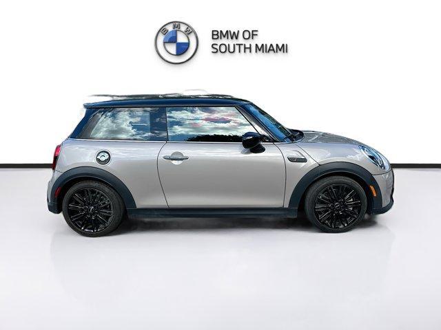 used 2022 MINI Hardtop car, priced at $22,500