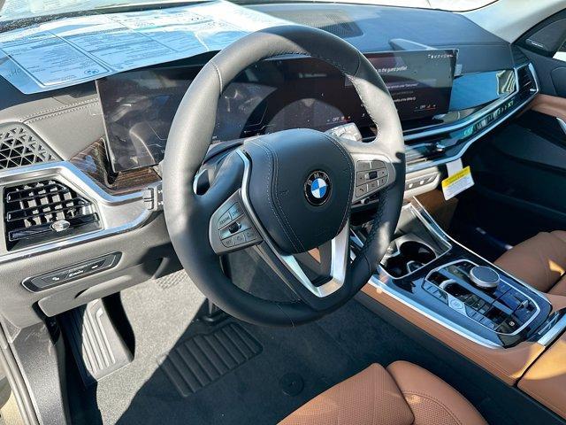 new 2025 BMW X7 car, priced at $87,411