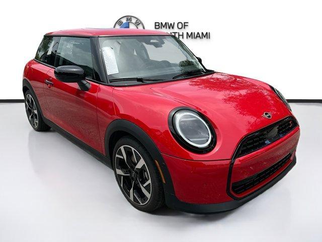 new 2025 MINI Hardtop car, priced at $34,411