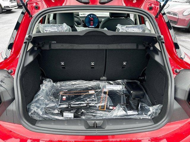 new 2025 MINI Hardtop car, priced at $31,131