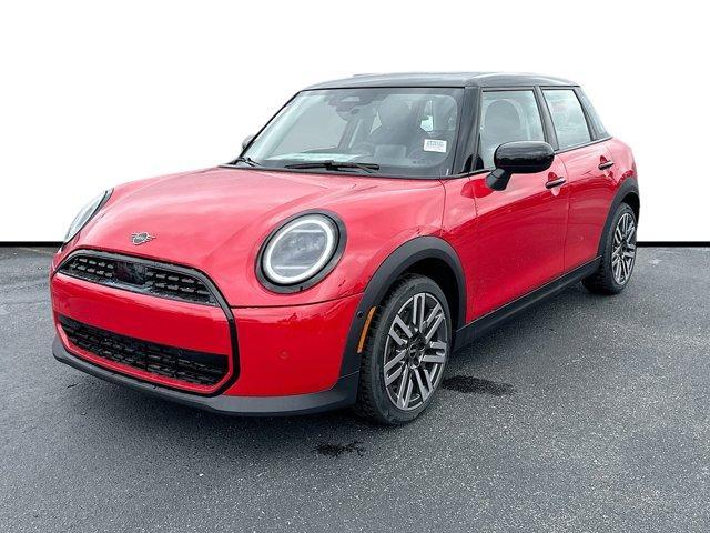 new 2025 MINI Hardtop car, priced at $31,131