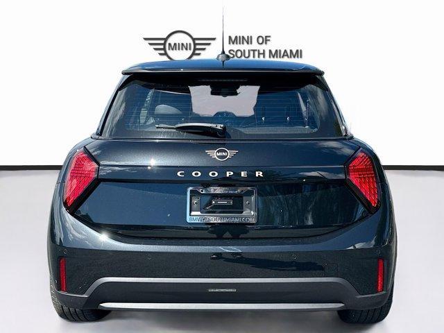 new 2026 MINI Hardtop car