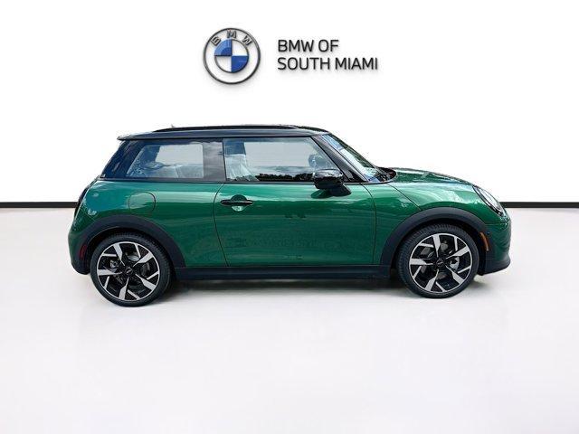 new 2025 MINI Hardtop car, priced at $33,153