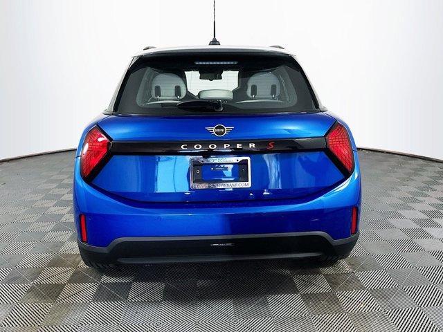 new 2025 MINI Hardtop car, priced at $38,680