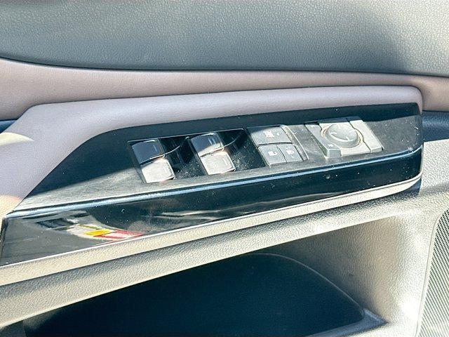 used 2022 Lexus ES 350 car, priced at $31,000