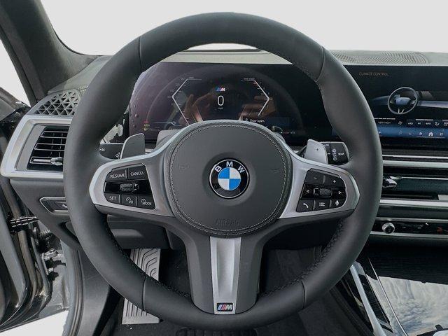 new 2026 BMW X7 car, priced at $103,085